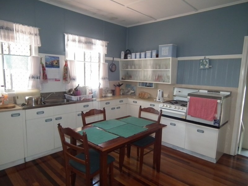 8 Dalglish Street, Maryborough QLD 4650