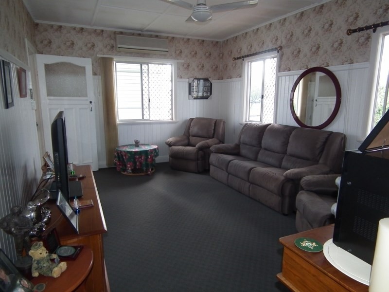 8 Dalglish Street, Maryborough QLD 4650