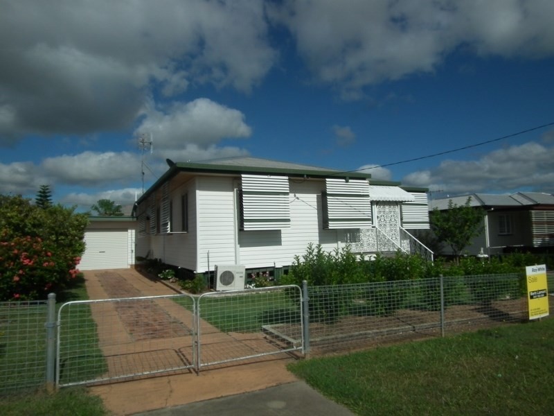 8 Dalglish Street, Maryborough QLD 4650