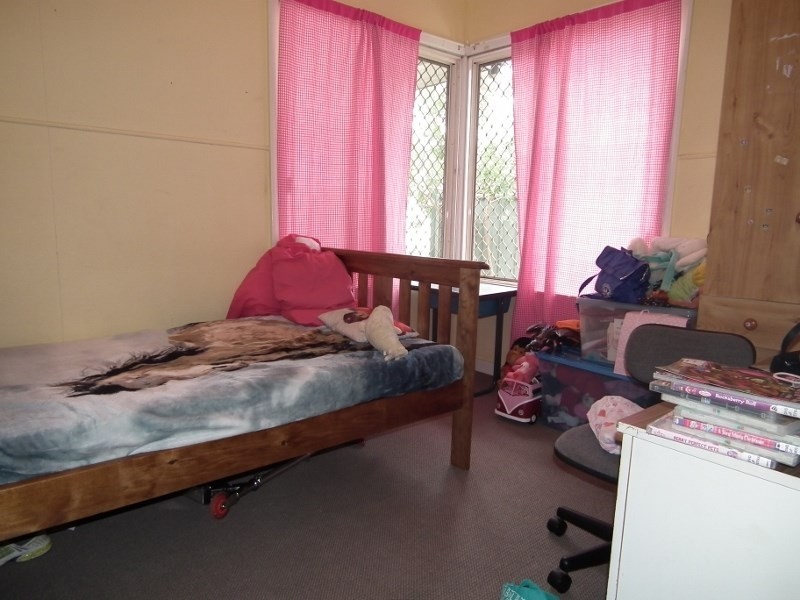 6 Wynne Parade, Maryborough QLD 4650