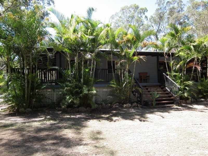 118 Philip Drive, Teddington QLD 4650