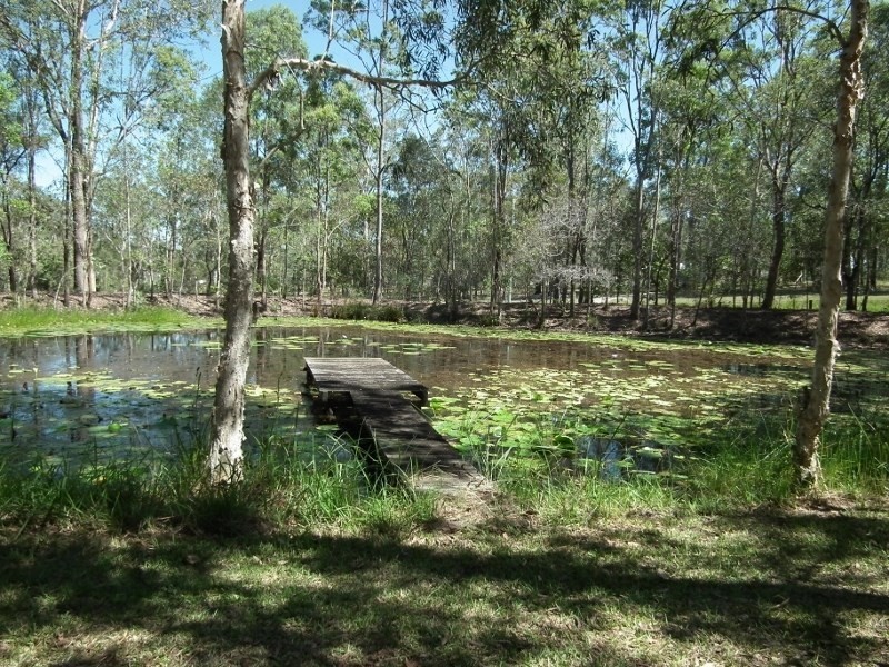 118 Philip Drive, Teddington QLD 4650