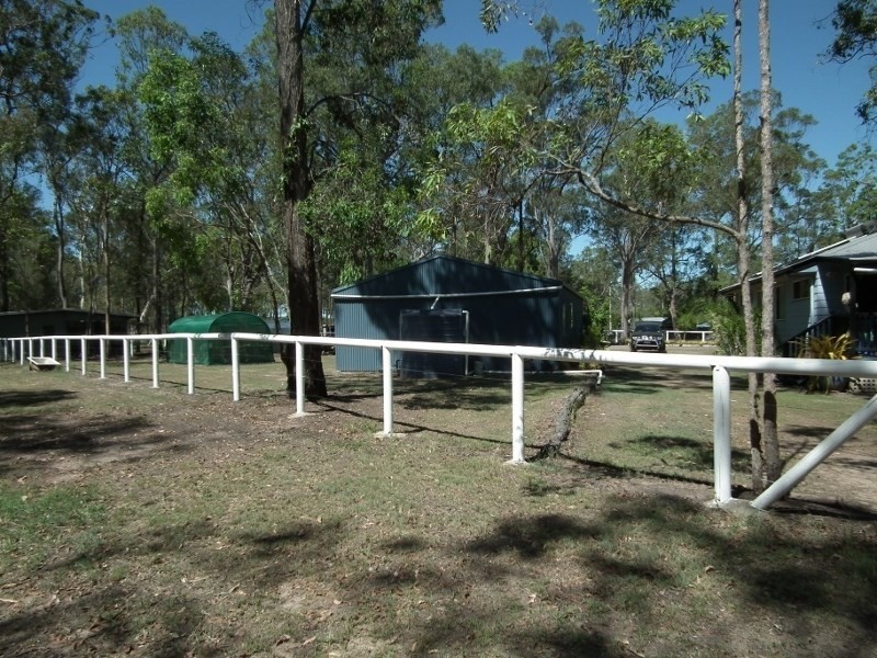 118 Philip Drive, Teddington QLD 4650