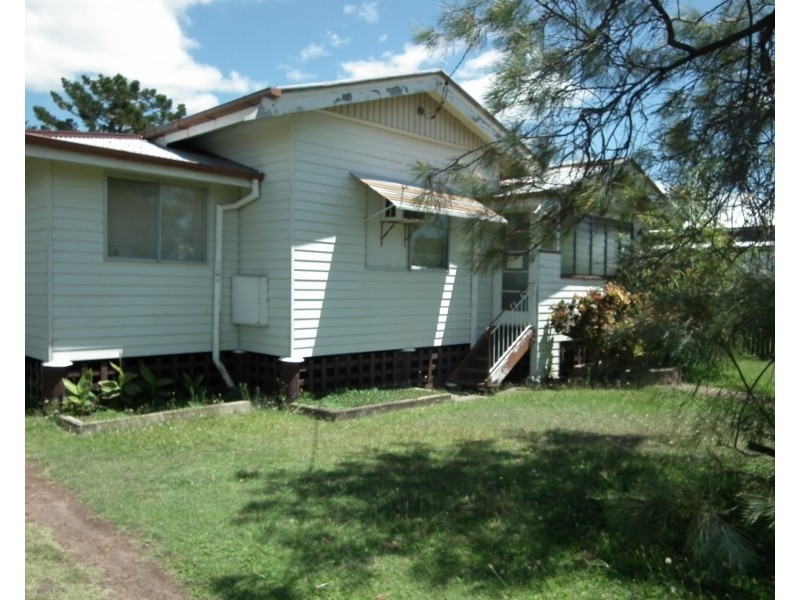 16 Carnarvon Street, Maryborough QLD 4650