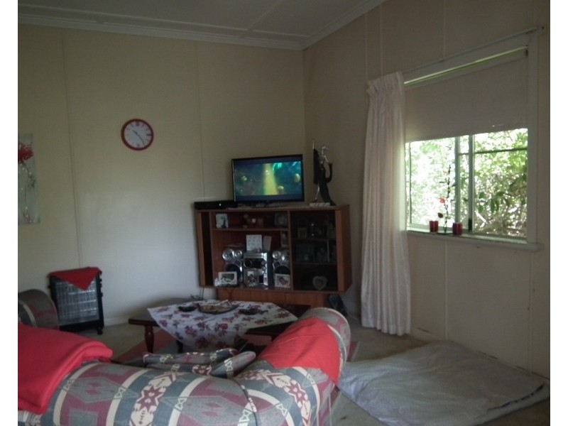 16 Carnarvon Street, Maryborough QLD 4650