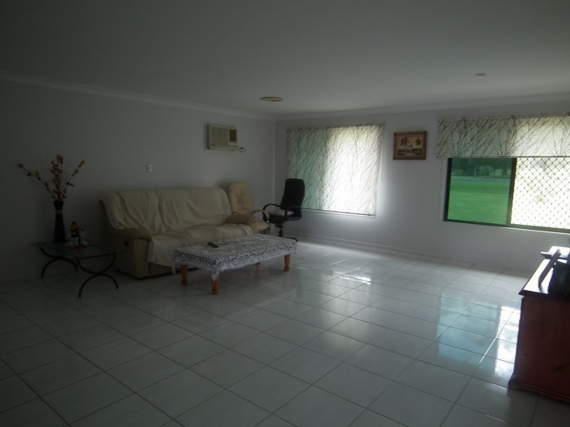 29 Lamerton Drive, Tinana QLD 4650