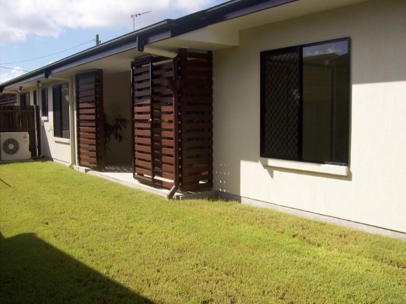 32-36 Regent Street, Granville QLD 4650