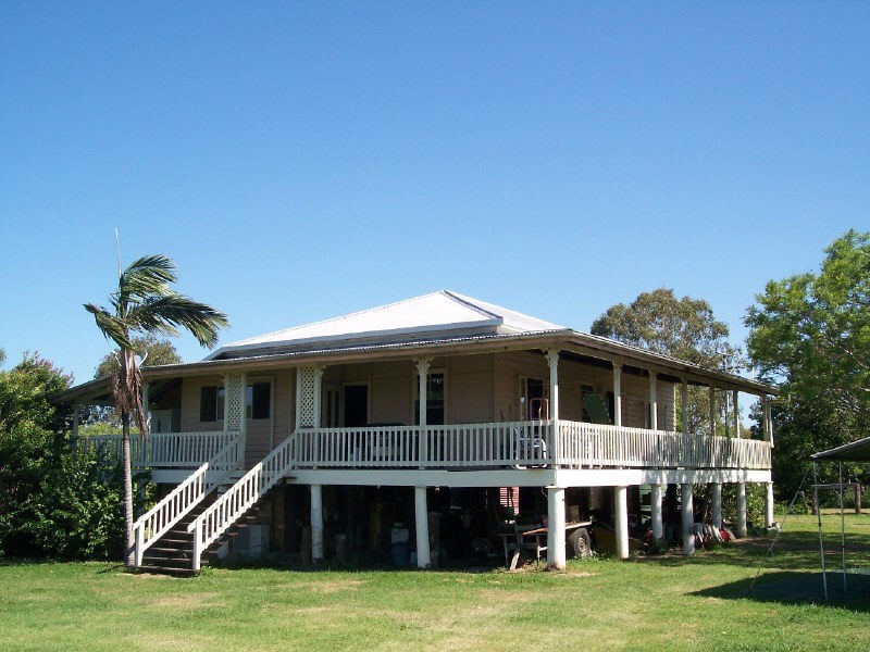 Pioneers Rest QLD 4650