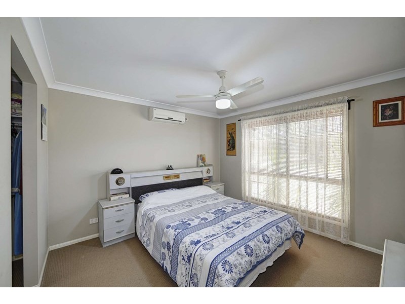 165 Woocoo Drive, Oakhurst QLD 4650