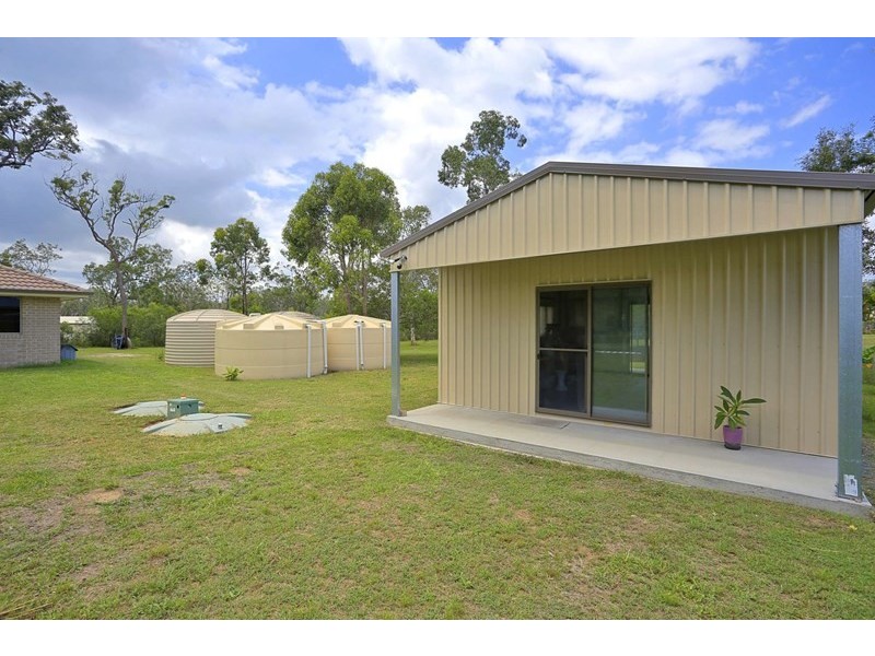165 Woocoo Drive, Oakhurst QLD 4650