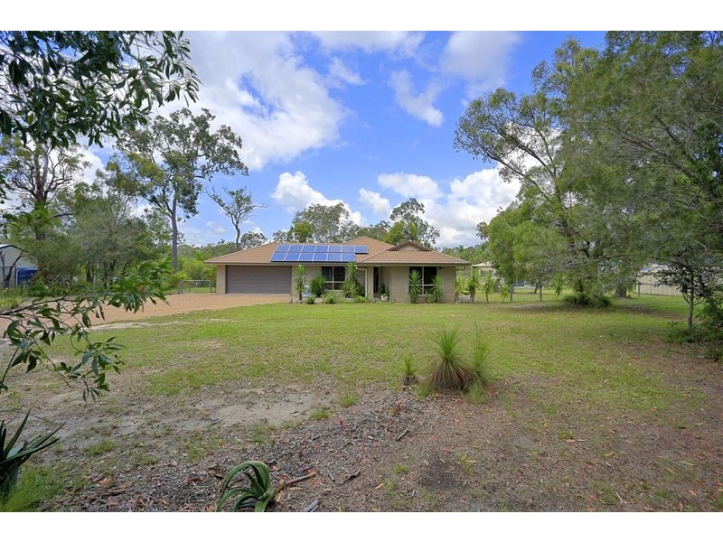 165 Woocoo Drive, Oakhurst QLD 4650