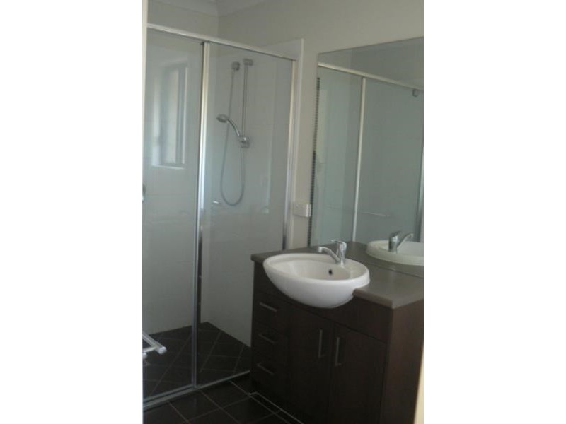 14 Roebuck Street, Urraween QLD 4655