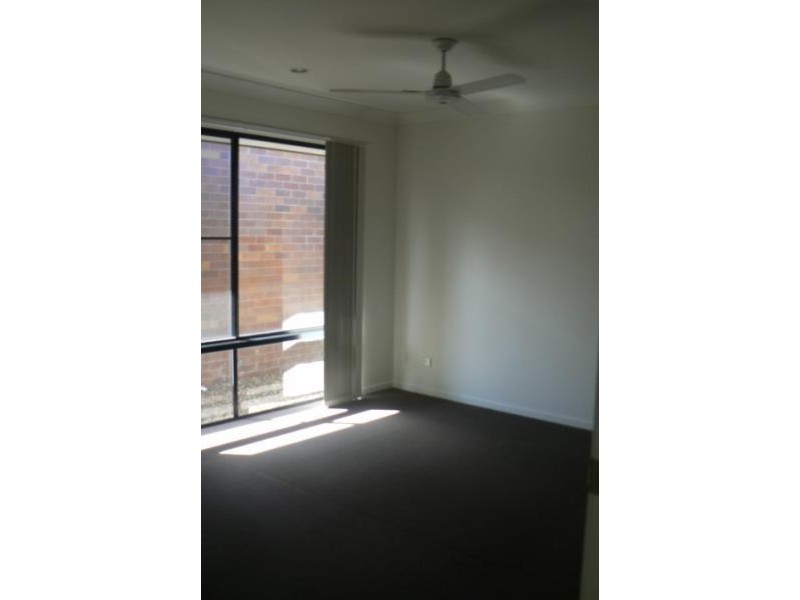 14 Roebuck Street, Urraween QLD 4655