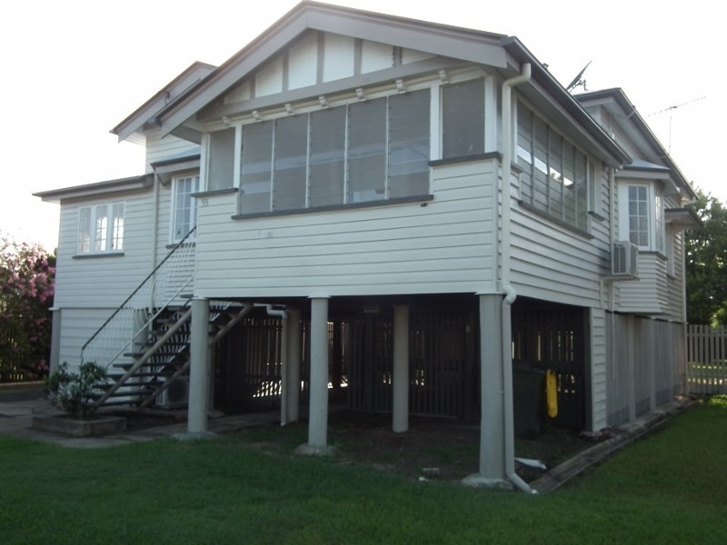 55 Richmond Street, Maryborough QLD 4650