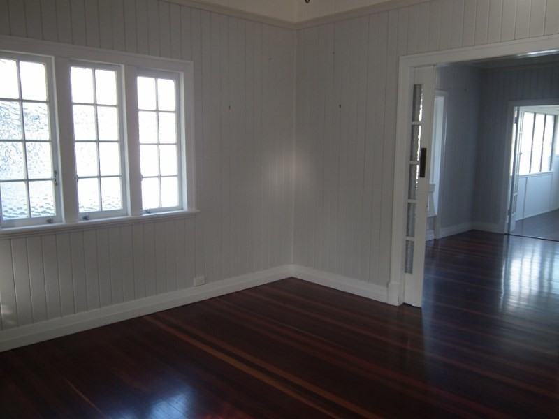 55 Richmond Street, Maryborough QLD 4650