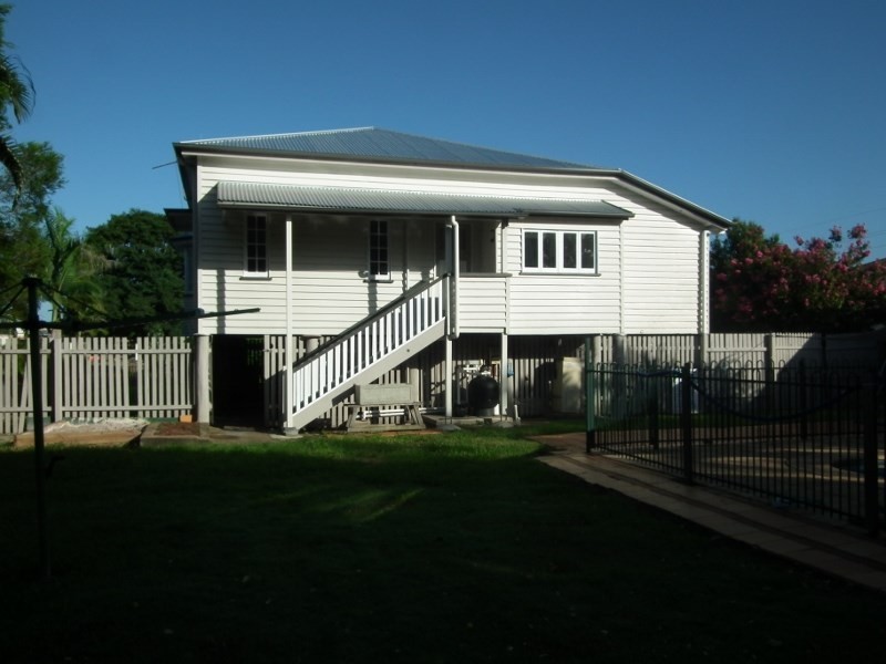 55 Richmond Street, Maryborough QLD 4650