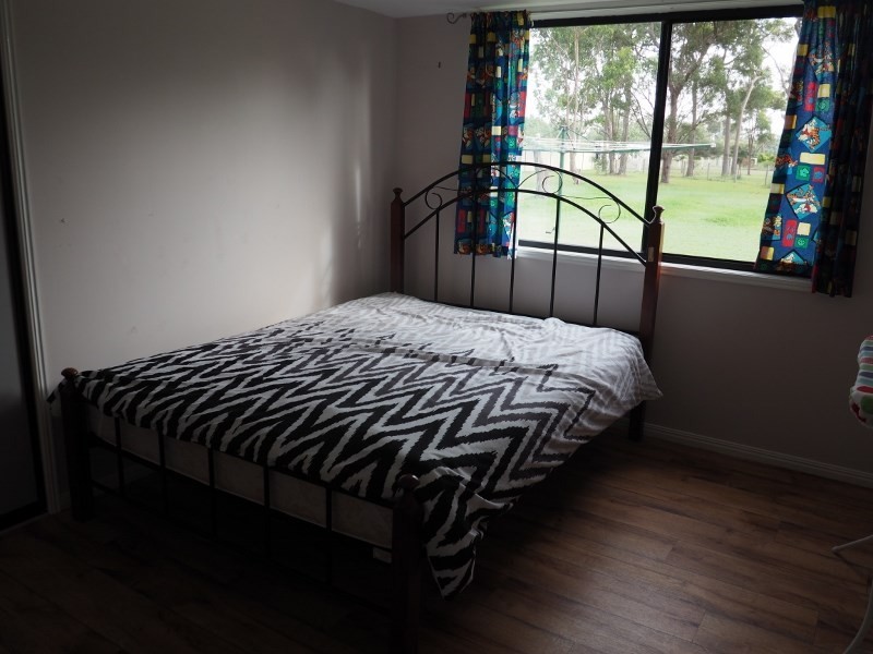 41 Woocoo Drive, Oakhurst QLD 4650