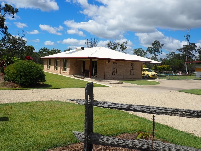 13 Lockett Close, Oakhurst QLD 4650