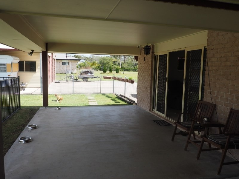 13 Lockett Close, Oakhurst QLD 4650