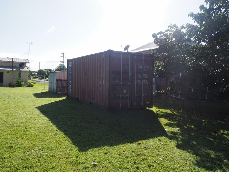 11 Puller Street, Granville QLD 4650