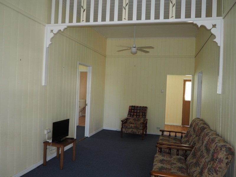 35 Bazaar Street, Maryborough QLD 4650