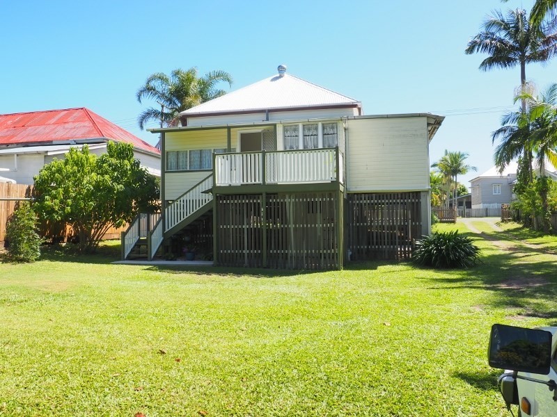 35 Bazaar Street, Maryborough QLD 4650