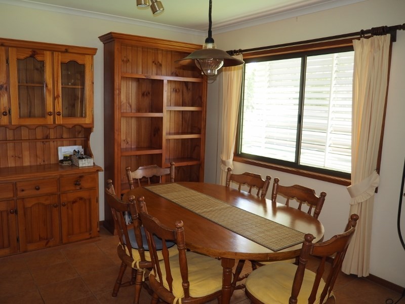 16 Arnold Lane, Yengarie QLD 4650