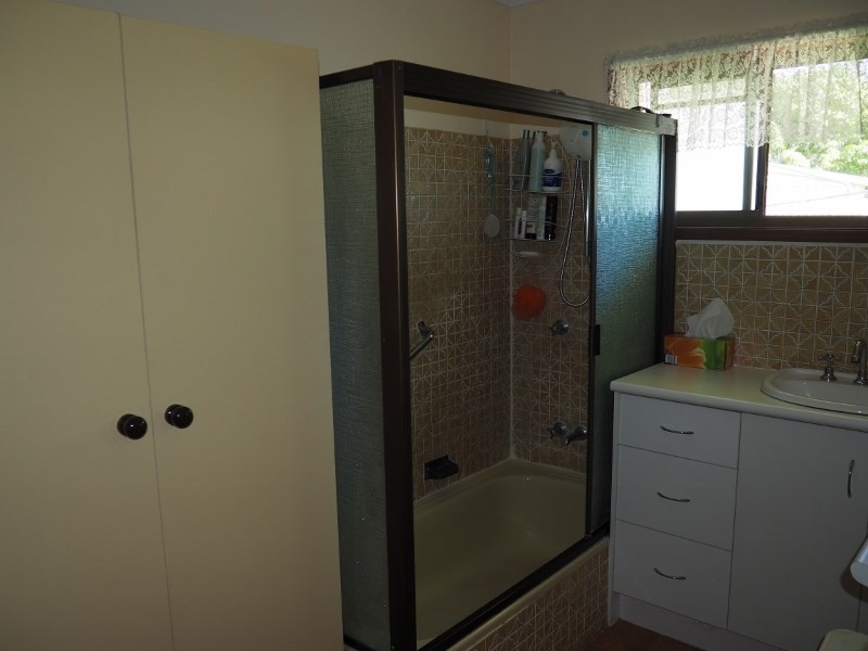 16 Arnold Lane, Yengarie QLD 4650