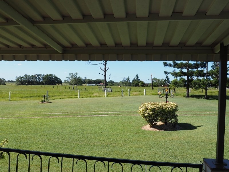 16 Arnold Lane, Yengarie QLD 4650