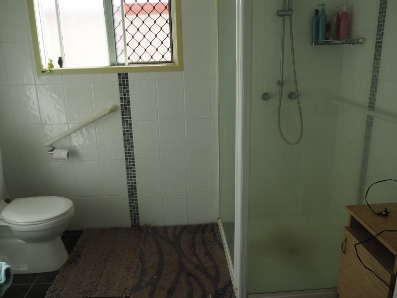 27 Crown Street, Maryborough QLD 4650