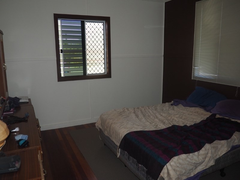 27 Crown Street, Maryborough QLD 4650