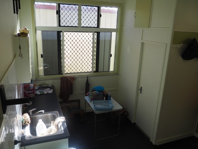 27 Crown Street, Maryborough QLD 4650