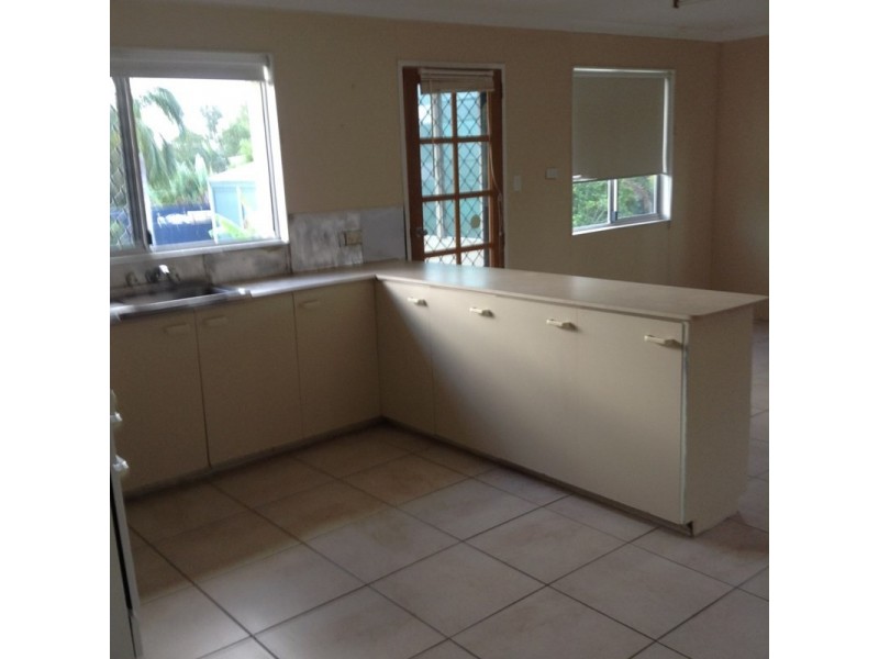 10 Uhlmann, Tinana QLD 4650