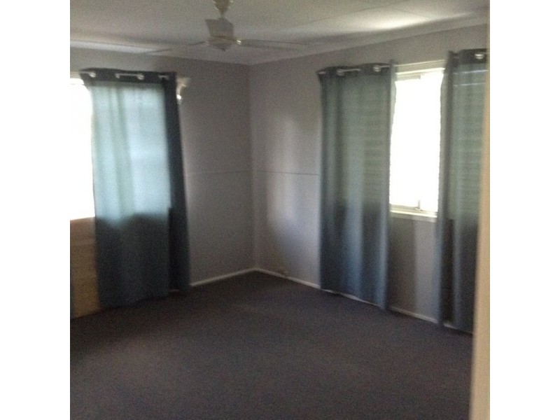 10 Uhlmann, Tinana QLD 4650