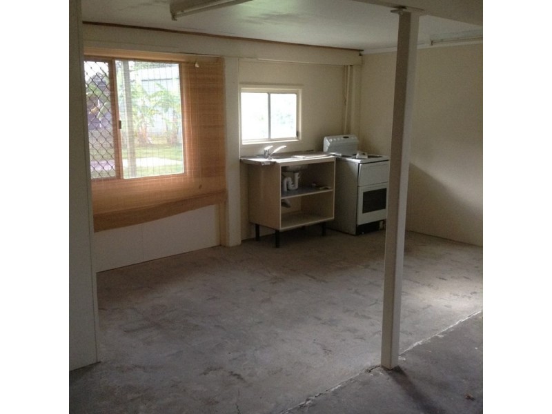 10 Uhlmann, Tinana QLD 4650