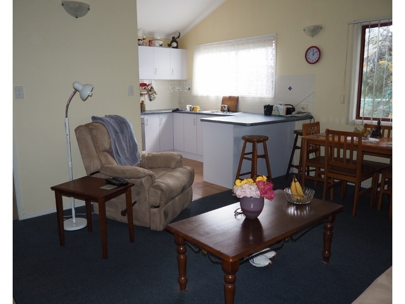 15 Dunn Street, Aldershot QLD 4650