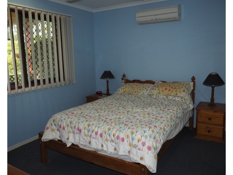 15 Dunn Street, Aldershot QLD 4650