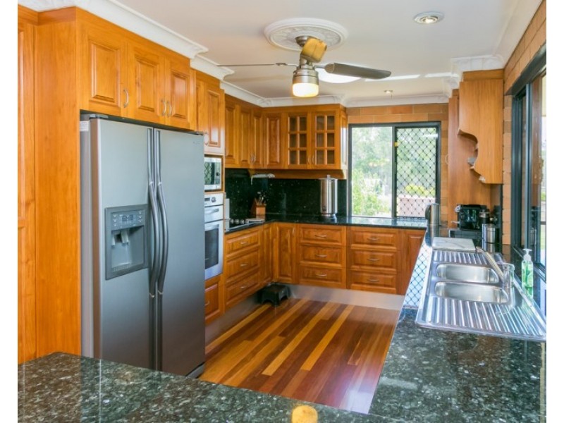 110 Eckert Road, Boonooroo QLD 4650