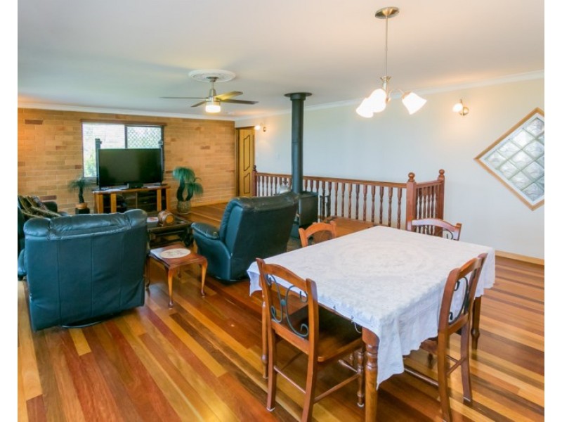 110 Eckert Road, Boonooroo QLD 4650