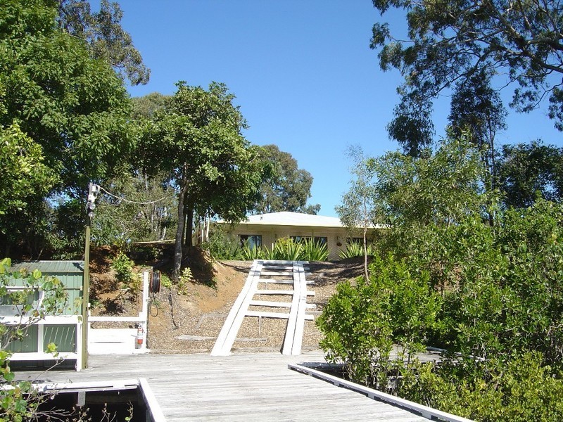 379 Beaver Rock Road, Maryborough QLD 4650