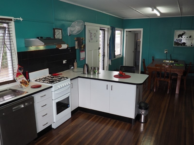 12 Crimmens Street, Maryborough QLD 4650