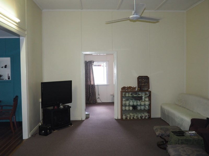 12 Crimmens Street, Maryborough QLD 4650