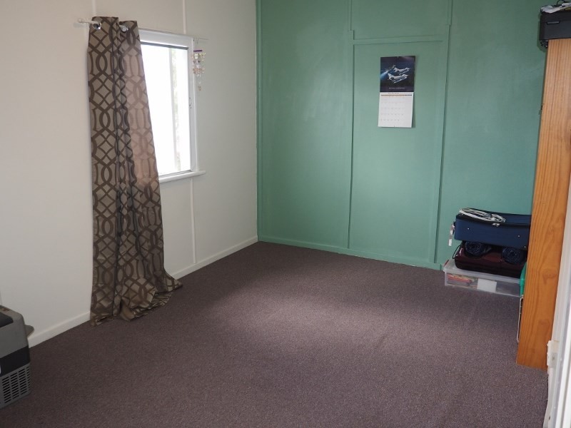 12 Crimmens Street, Maryborough QLD 4650