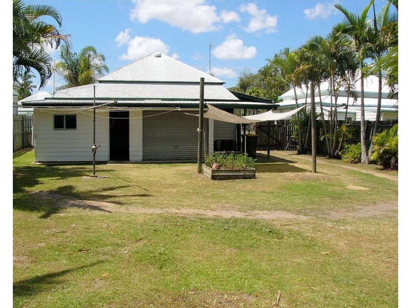 194 Ferry Street, Maryborough QLD 4650