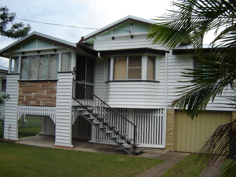 17 Muriel Street, Maryborough QLD 4650