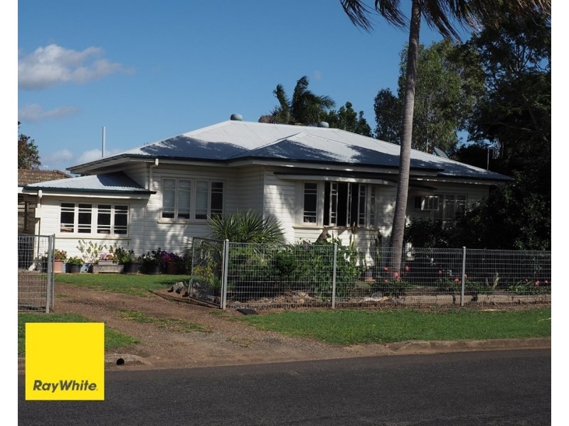 24 Doonvilla Avenue, Maryborough QLD 4650