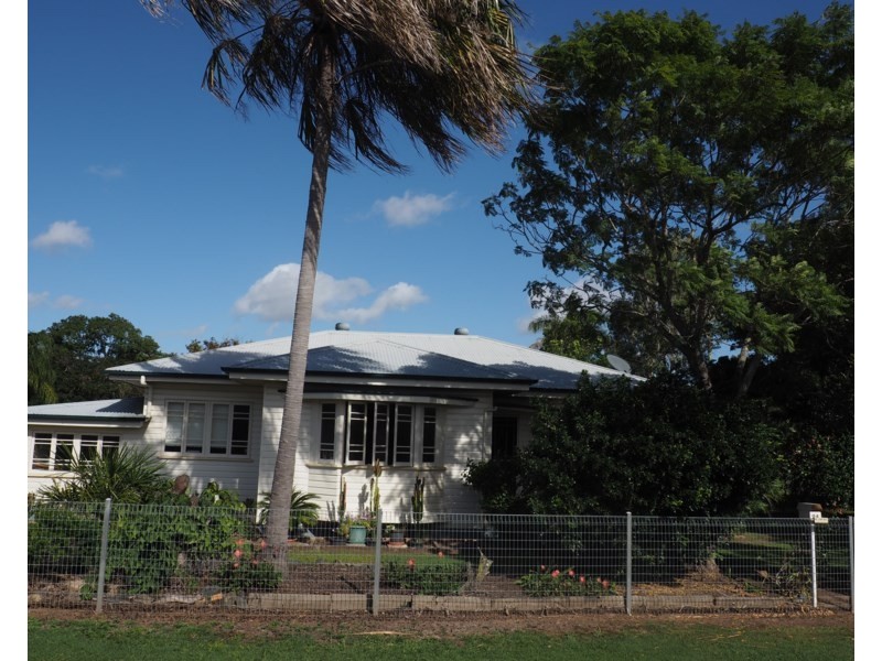 24 Doonvilla Avenue, Maryborough QLD 4650