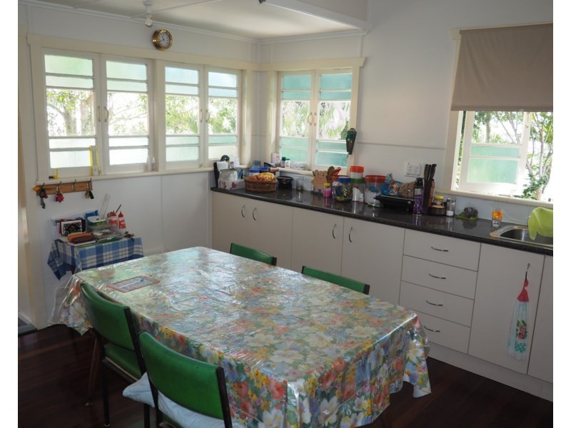 24 Doonvilla Avenue, Maryborough QLD 4650