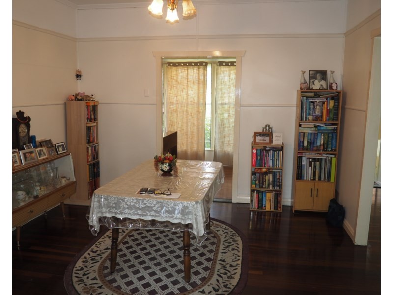 24 Doonvilla Avenue, Maryborough QLD 4650