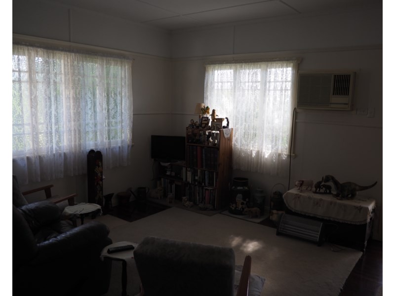 24 Doonvilla Avenue, Maryborough QLD 4650